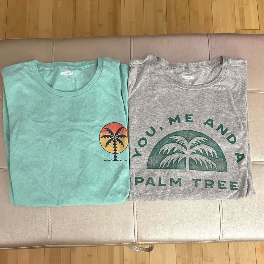 Old Navy Sz XXL Palm Tree Graphic Tees Set